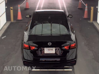 2023 Nissan Altima SV - miniatura 5