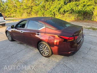 2023 Nissan Altima SV - miniatura 6