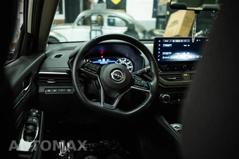 2023 Nissan Altima SV - miniatura 16
