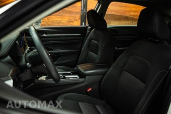 2023 Nissan Altima SV - miniatura 9