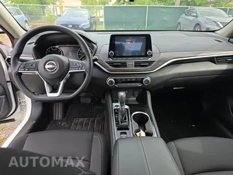 2023 Nissan Altima SV – miniatura 12