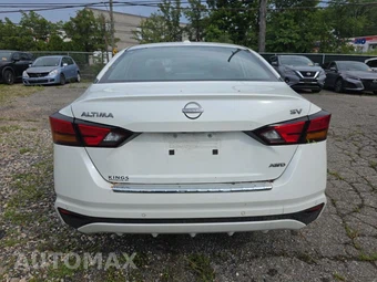 2023 Nissan Altima SV – miniatura 6