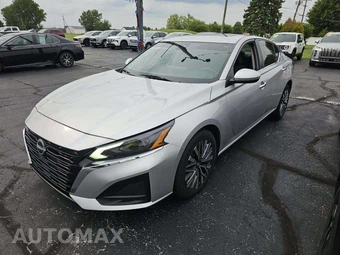 2023 Nissan Altima SV