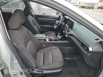 2023 Nissan Altima SV - miniatura 18