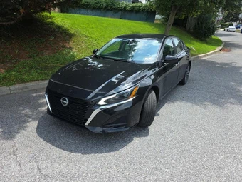 2023 Nissan Altima SV