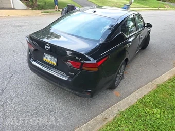 2023 Nissan Altima SV - miniatura 5