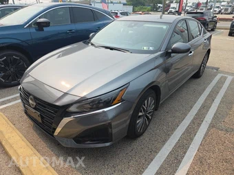 2023 Nissan Altima SV