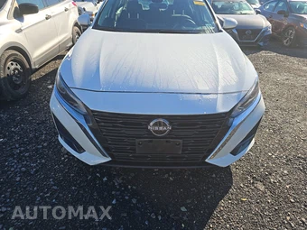 2023 Nissan Altima SV - miniatura 2