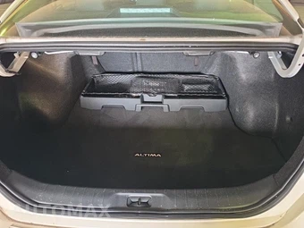 2023 Nissan Altima SV - miniatura 18