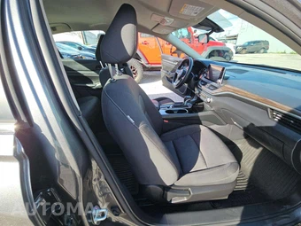 2023 Nissan Altima SV - miniatura 18