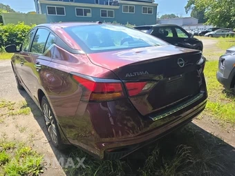 2023 Nissan Altima SV - miniatura 7