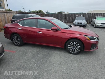 2023 Nissan Altima SV - miniatura 4