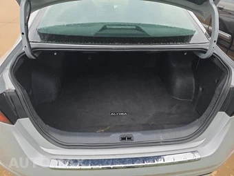 2023 Nissan Altima SV - miniatura 17