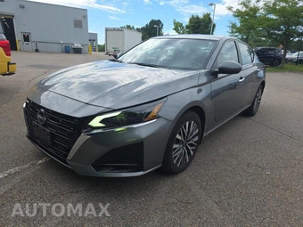 2023 Nissan Altima SV