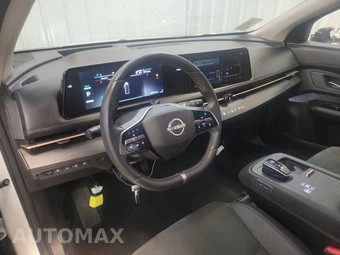 2023 Nissan Ariya ENGAGE e-4ORCE – miniatura 11