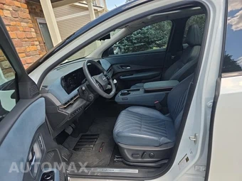 2023 Nissan Ariya PLATINUM+ e-4ORCE – miniatura 11