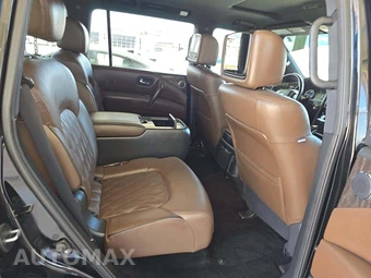 2023 Nissan Armada Platinum - miniatura 17