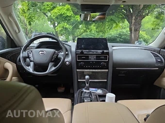 2023 Nissan Armada Platinum - miniatura 12