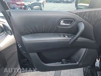 2023 Nissan Armada Platinum - miniatura 9