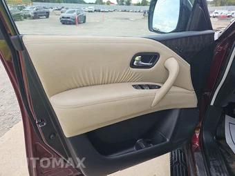 2023 Nissan Armada Platinum – miniatura 9