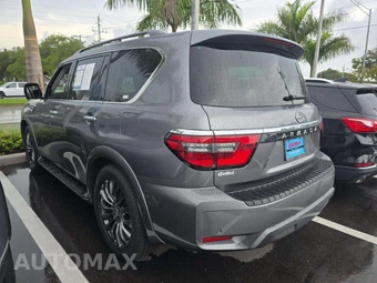 2023 Nissan Armada Platinum - miniatura 2