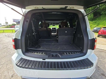 2023 Nissan Armada Platinum – miniatura 12