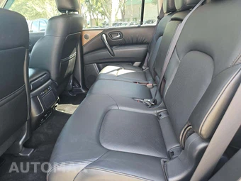 2023 Nissan Armada SL – miniatura 10