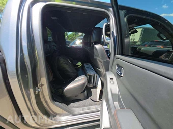 2023 Nissan Frontier PRO-4X Crew Cab Medium Bed – miniatura 16