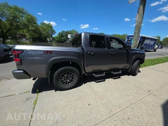 2023 Nissan Frontier PRO-4X Crew Cab Medium Bed – miniatura 3