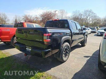 2023 Nissan Frontier PRO-4X Crew Cab Medium Bed – miniatura 3