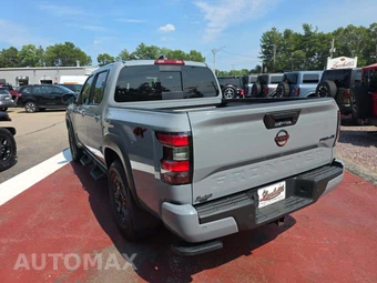 2023 Nissan Frontier PRO-4X Crew Cab Medium Bed – miniatura 2