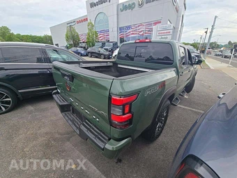 2023 Nissan Frontier PRO-4X Crew Cab Medium Bed – miniatura 3