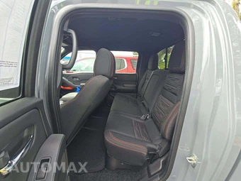 2023 Nissan Frontier PRO-4X Crew Cab Medium Bed - miniatura 13