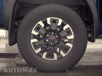 2023 Nissan Frontier PRO-4X Crew Cab Medium Bed - miniatura 11