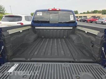2023 Nissan Frontier PRO-4X Crew Cab Medium Bed - miniatura 23