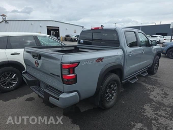 2023 Nissan Frontier PRO-4X Crew Cab Medium Bed - miniatura 5
