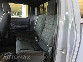 2023 Nissan Frontier PRO-4X Crew Cab Medium Bed - miniatura 14