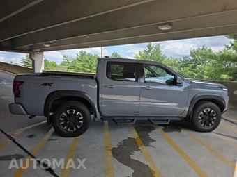 2023 Nissan Frontier PRO-4X Crew Cab Medium Bed - miniatura 4