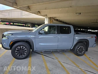 2023 Nissan Frontier PRO-4X Crew Cab Medium Bed - miniatura 8