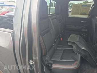 2023 Nissan Frontier PRO-4X Crew Cab Medium Bed – miniatura 16