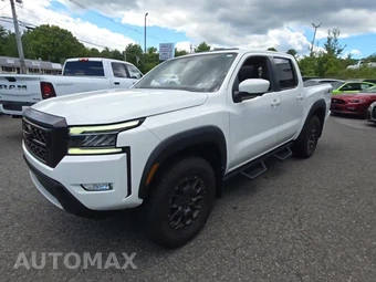 2023 Nissan Frontier PRO-4X Crew Cab Medium Bed
