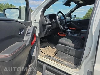 2023 Nissan Frontier PRO-4X Crew Cab Medium Bed – miniatura 11