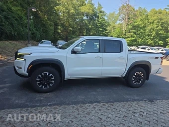 2023 Nissan Frontier PRO-4X Crew Cab Medium Bed - miniatura 8