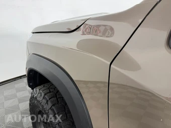 2023 Nissan Frontier PRO-4X Crew Cab Medium Bed - miniatura 27