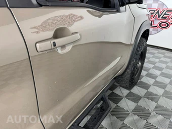 2023 Nissan Frontier PRO-4X Crew Cab Medium Bed - miniatura 33