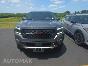 2023 Nissan Frontier PRO-4X Crew Cab Medium Bed – miniatura 2