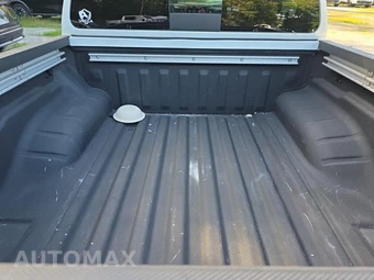 2023 Nissan Frontier PRO-4X Crew Cab Medium Bed – miniatura 17