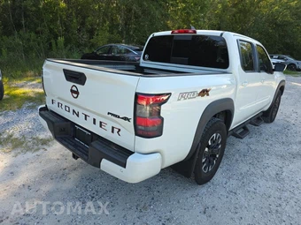 2023 Nissan Frontier PRO-4X Crew Cab Medium Bed – miniatura 5