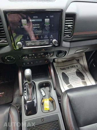 2023 Nissan Frontier PRO-4X Crew Cab Medium Bed – miniatura 10
