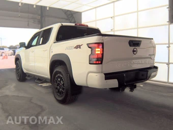 2023 Nissan Frontier PRO-4X Crew Cab Medium Bed - miniatura 6